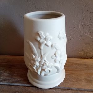 Porcelain bisque fairy light